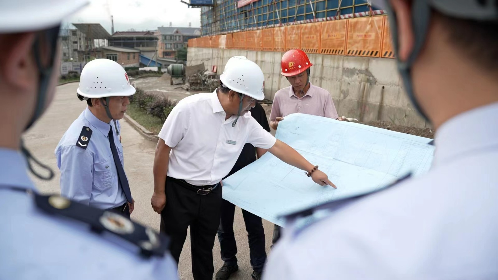 松溪縣稅務(wù)局嵌入“項目管家”服務(wù)，為易順建工集團重點項目提供稅收服務(wù)