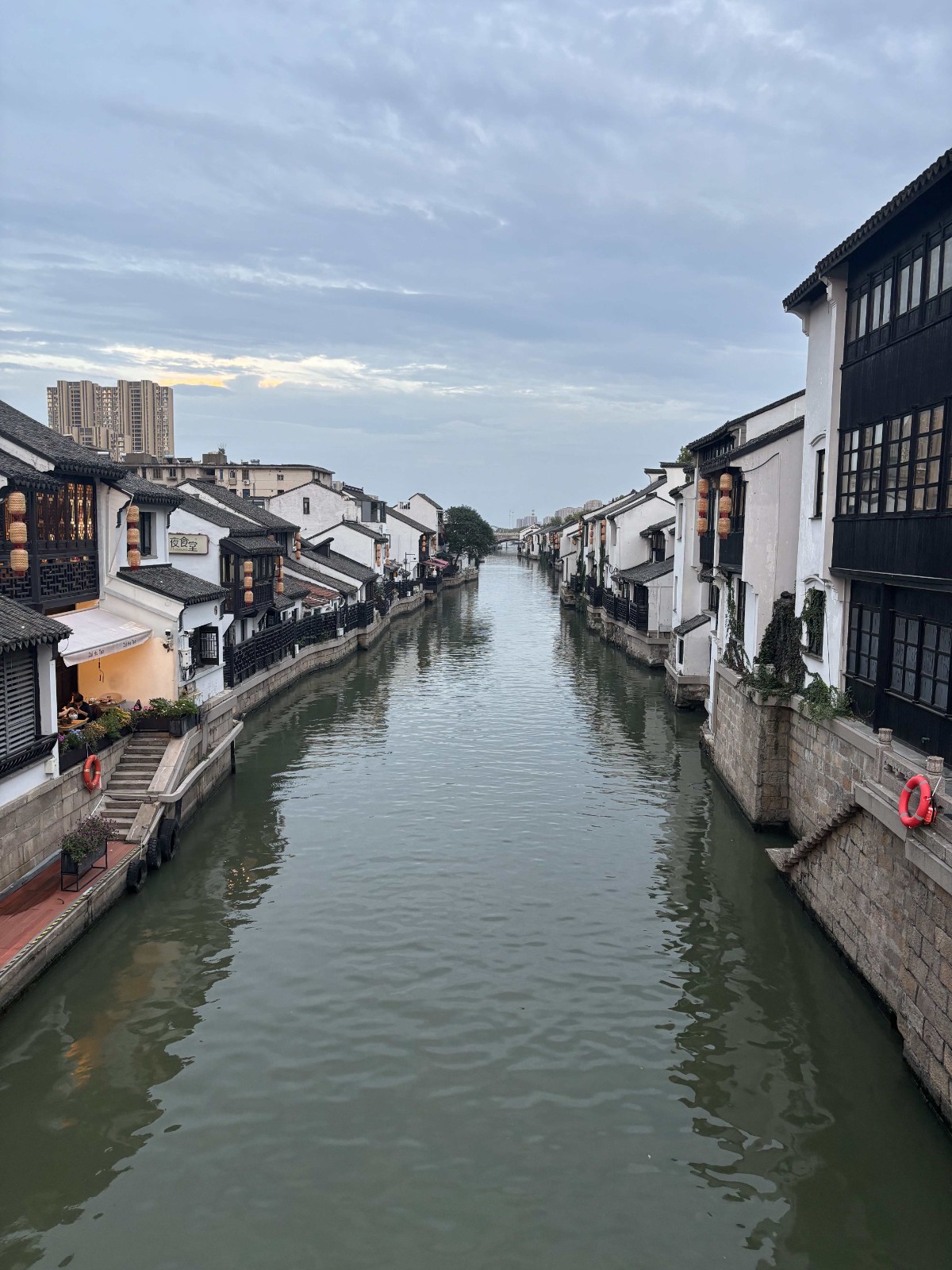 易順建工集團有限公司黨支部無錫團建：黨建引領(lǐng)，共賞江南美景