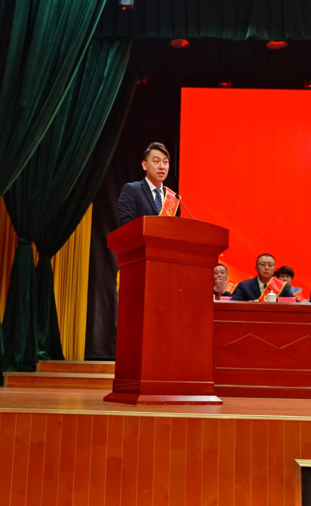 喜報(bào)！易順建工集團(tuán)榮獲“松溪縣2024年度納稅貢獻(xiàn)企業(yè)”稱號(hào)
